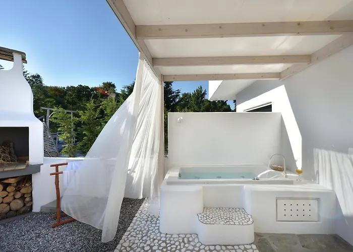 Olympa Hotel