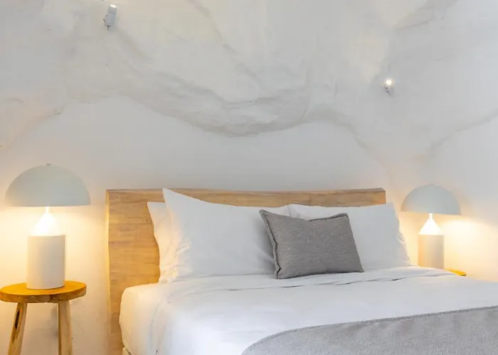 Olympa Hotel